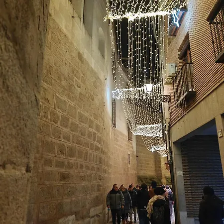 Virgen De Alfileritos *