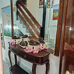 Virgen De Alfileritos
