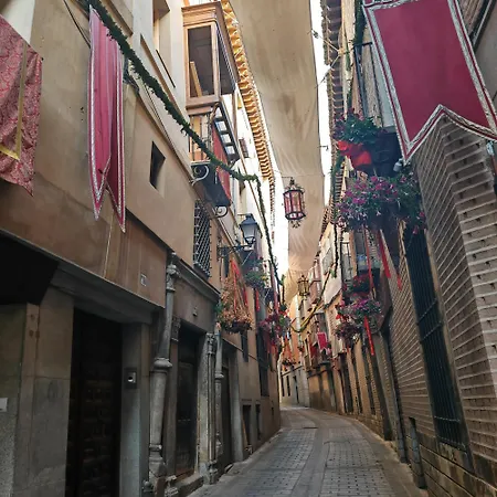 Virgen De Alfileritos * Toledo