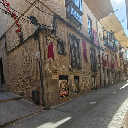 Virgen De Alfileritos Apartment