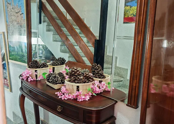 Virgen De Alfileritos