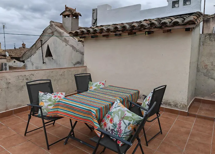 Virgen De Alfileritos *