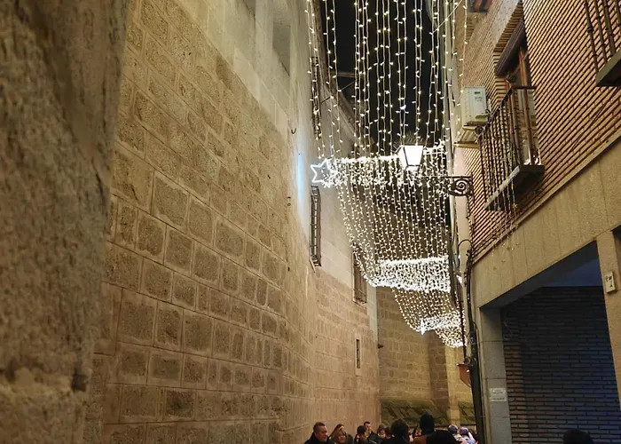 Virgen De Alfileritos *